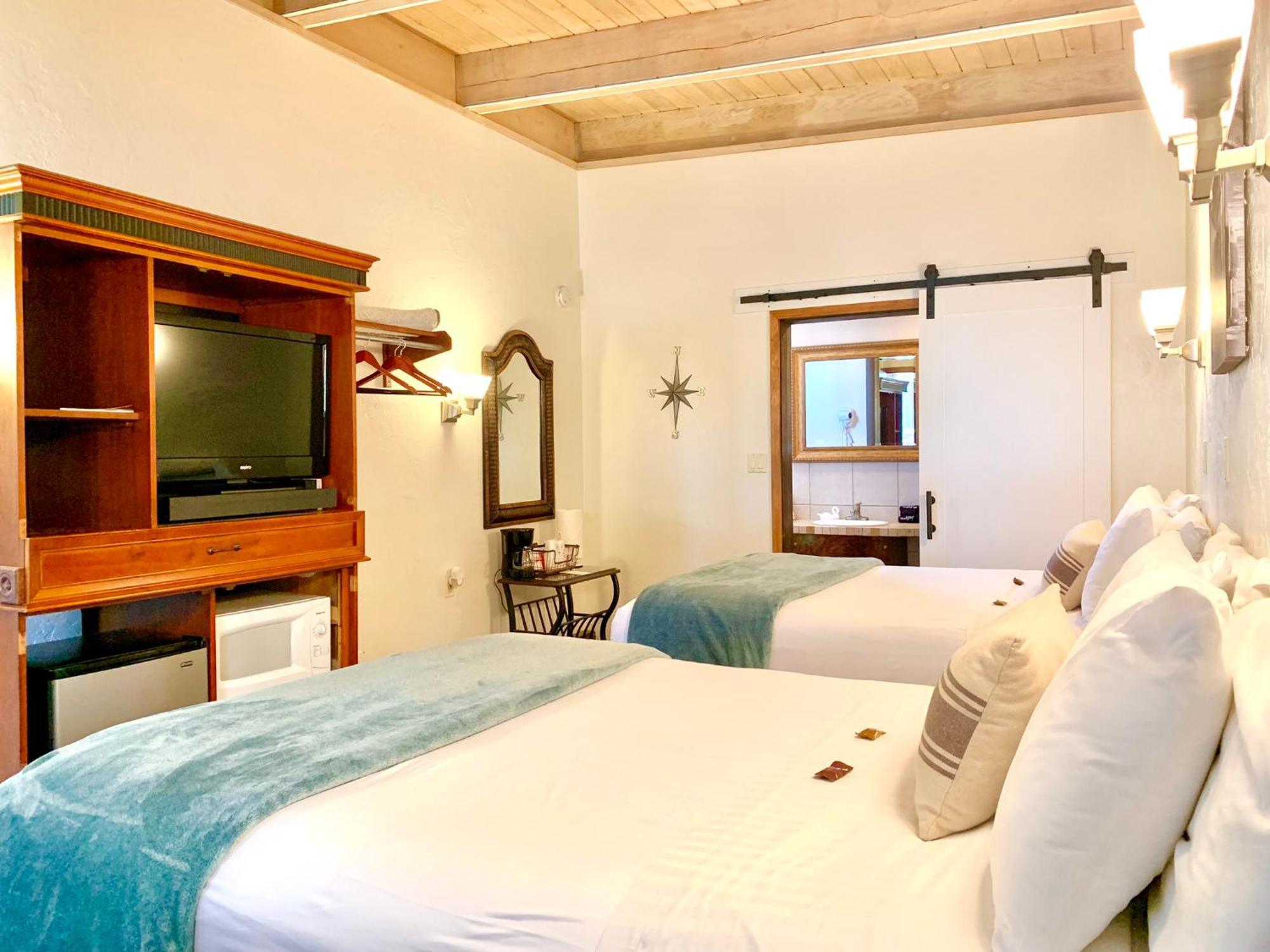 Breakers Boutique Inn Westport Εξωτερικό φωτογραφία